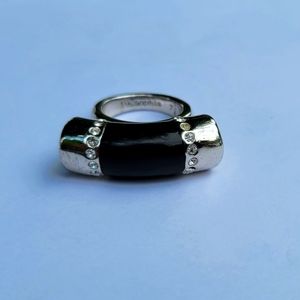 Lia sophia black/Silver ring size 7